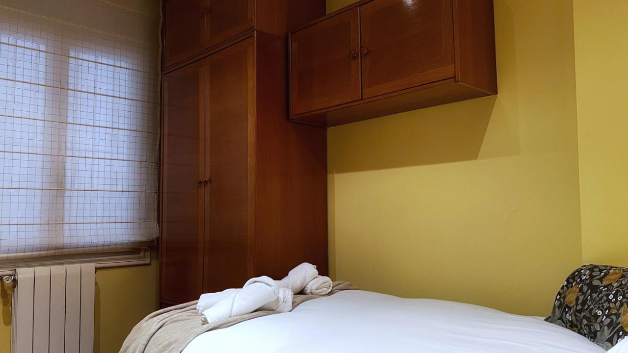 Amplio Y Acogedor Cerca Del Guggenheim Apartment Bilbao Luaran gambar